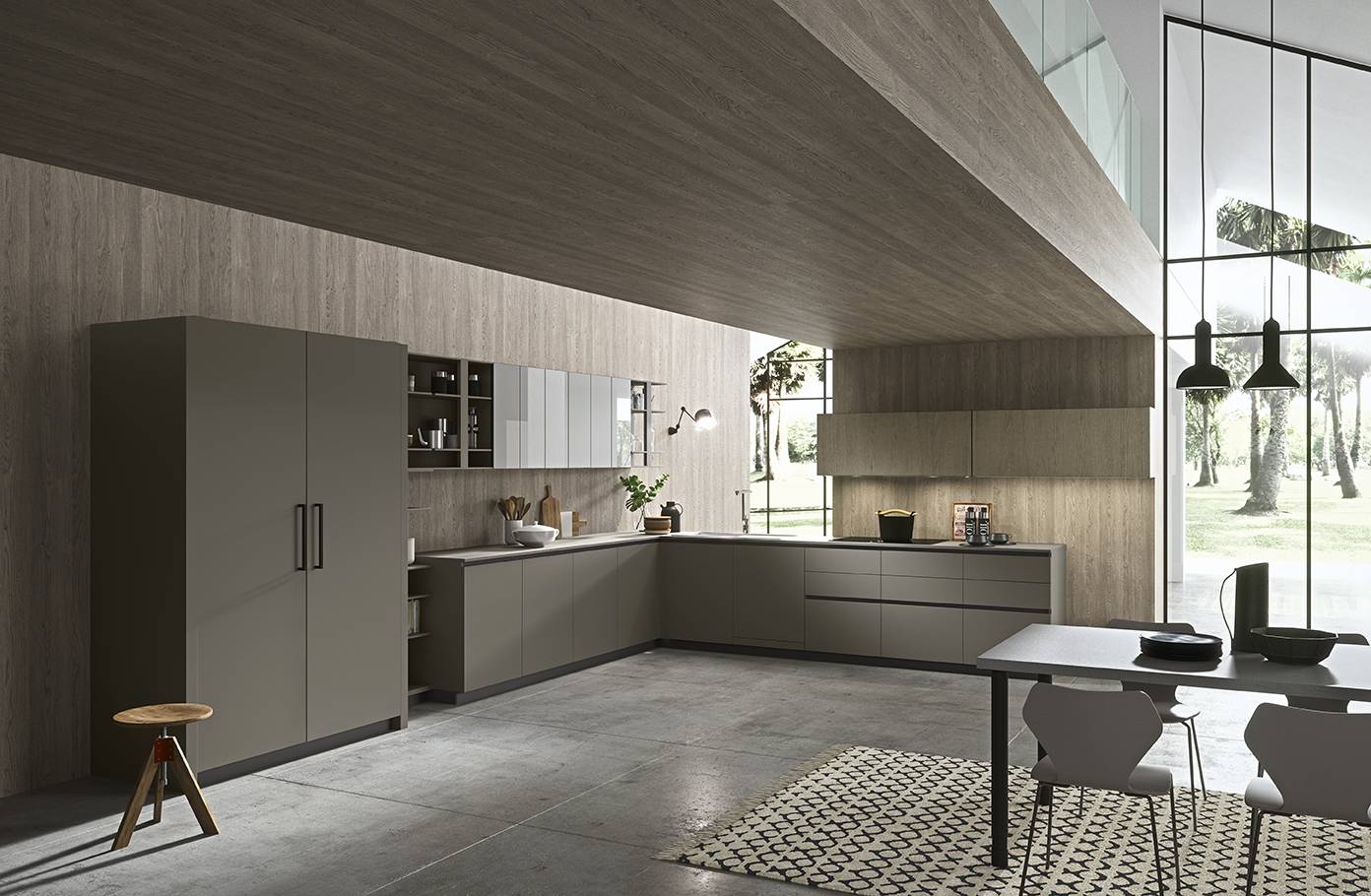 La nuance gris Londres est proposé dans tous les composants de la cuisine . les portes laquées, le plan de travail en Fénix NTM, les gorges et les plinthes en métal laqué et enfin les étagères Open laquées mat pour un effet final qui révèle une combinaiso